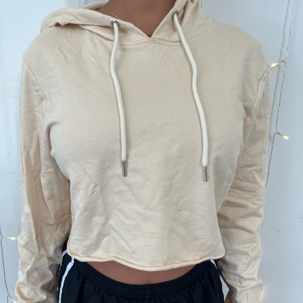 Cropped hoodie